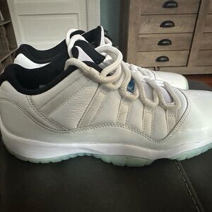 Jordan Retro 11 Low Legend Blue Sneakers Size 7Y